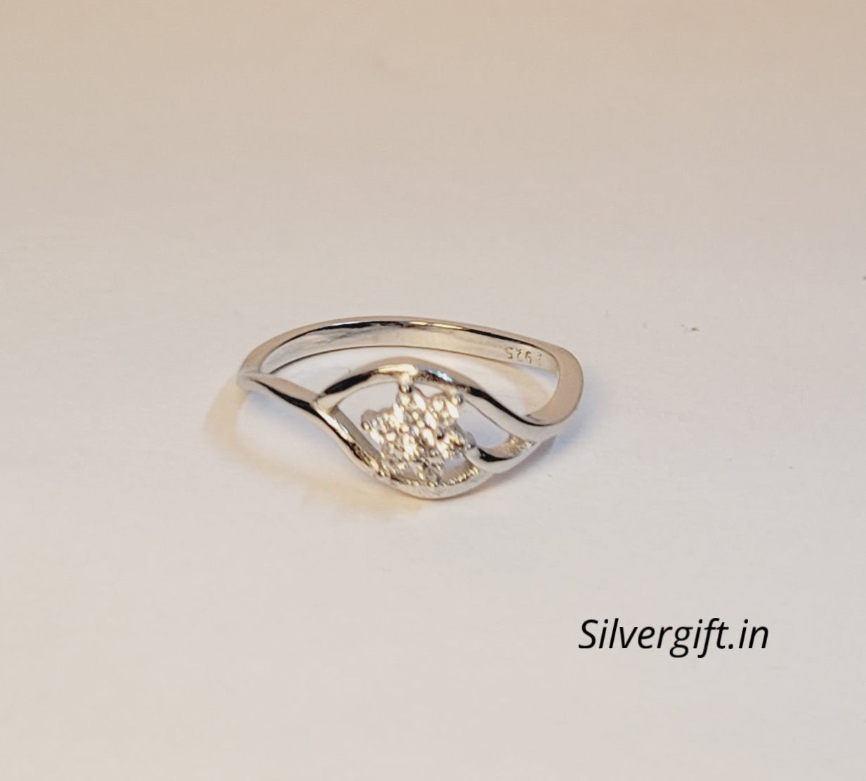 Rinnn Silvergift.in