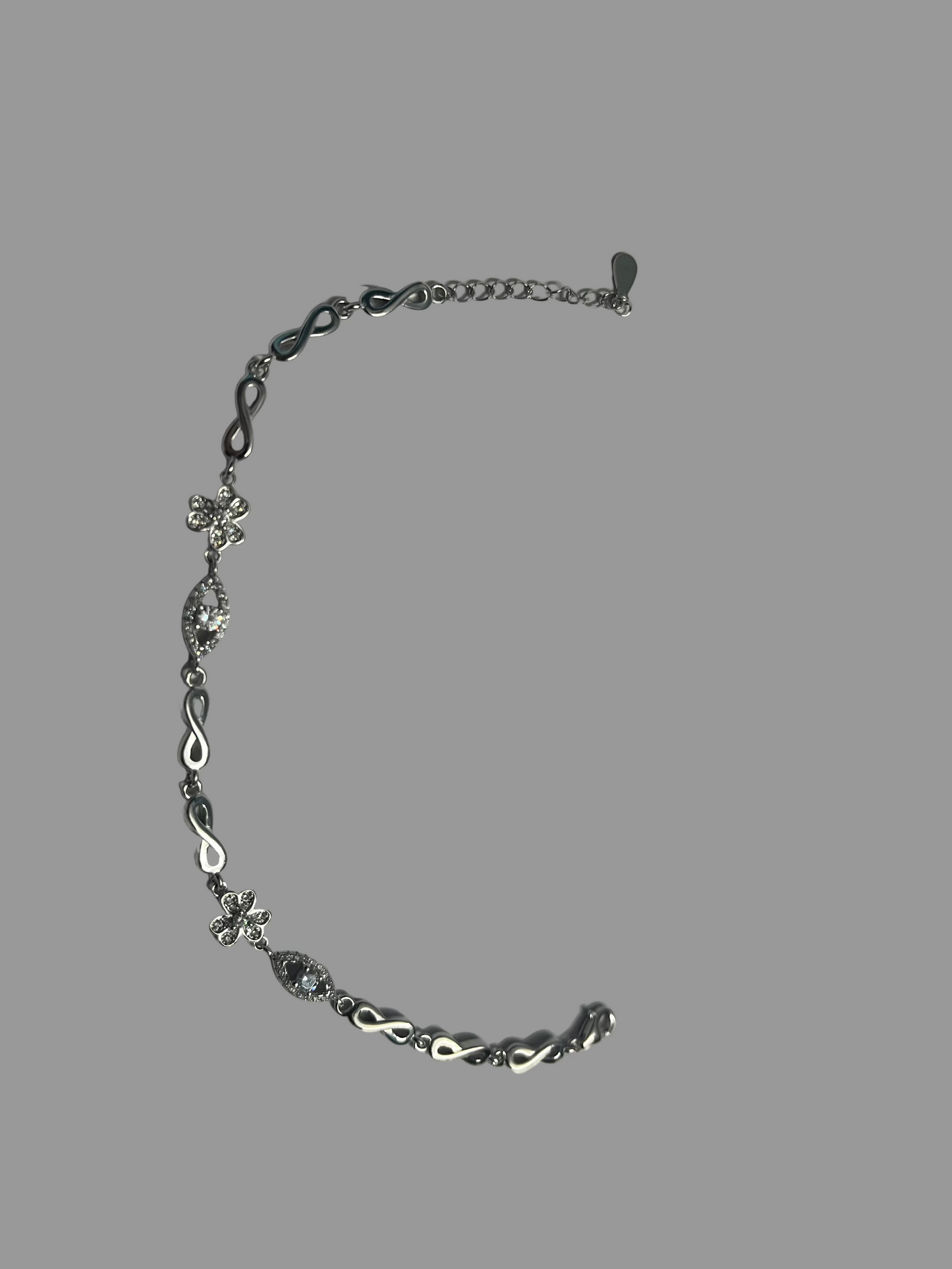 Pure 925 Silver Floral Stone Bracelet for Women – Elegant Flower Design Jewelry. Silvergift.in