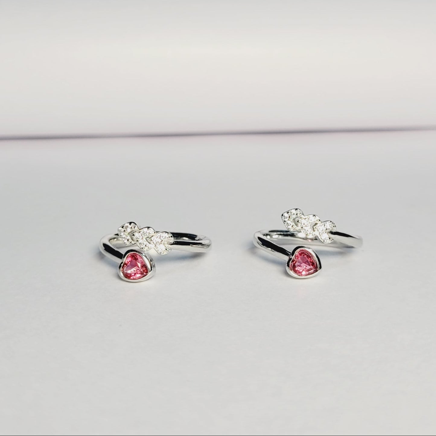 925 Silver Pink Stone Heart Toe Ring – Adjustable Floral Fancy Design. Silvergift.in