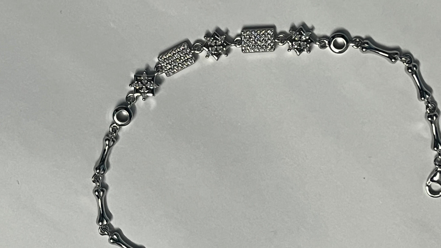 Elegant White Stone Silver Bracelet – Classy Designer Women’s Jewelry for Special Occasions. Silvergift.in