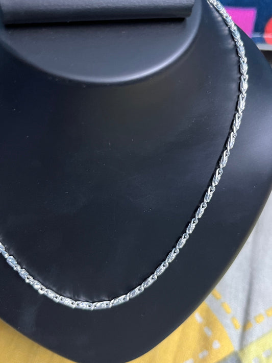 Pure 925 silver chain - short for teen age girls Silvergift.in