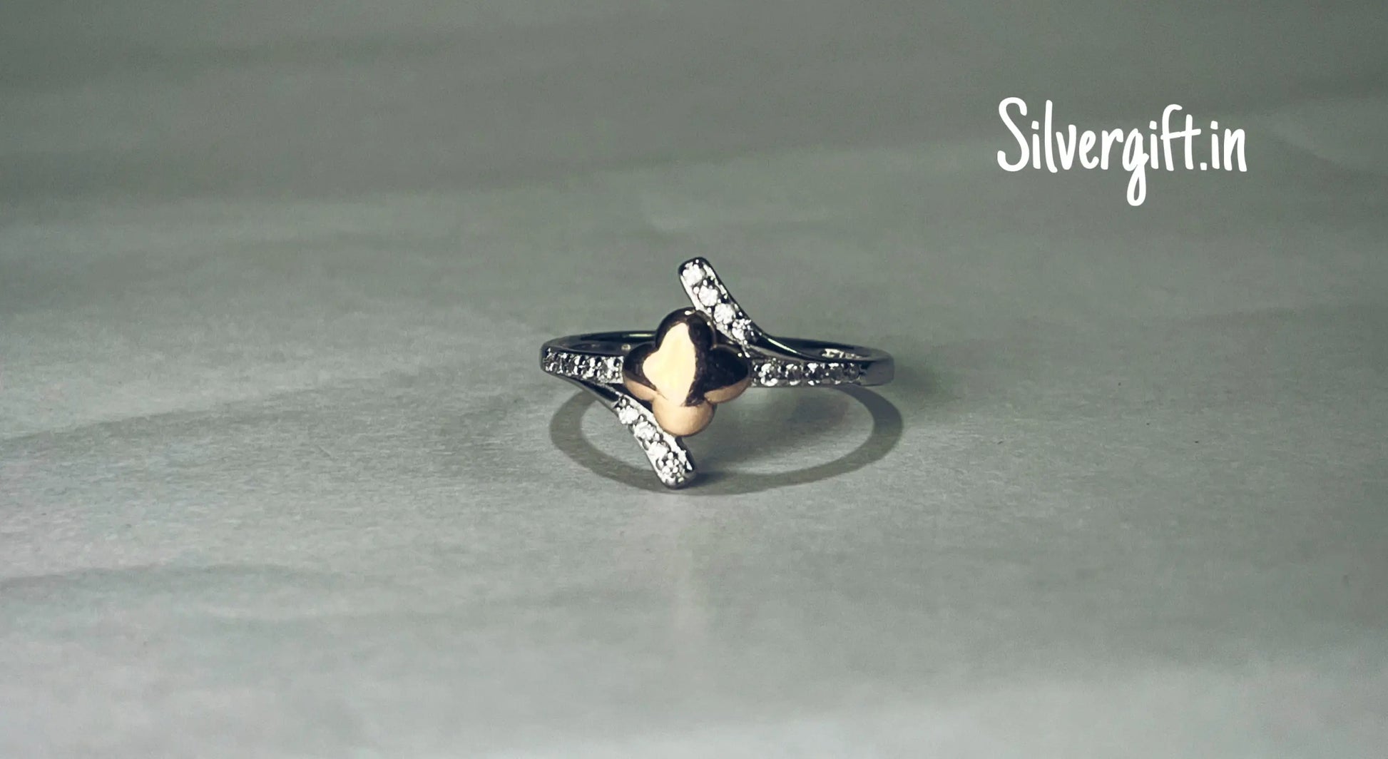 Ring 2 Silvergift.in