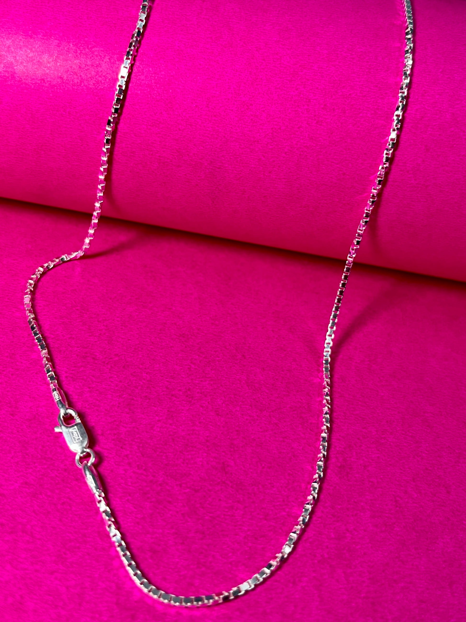Pure 925 Silver Men’s Box Chain – Stylish Daily Wear chain for Men Silvergift.in