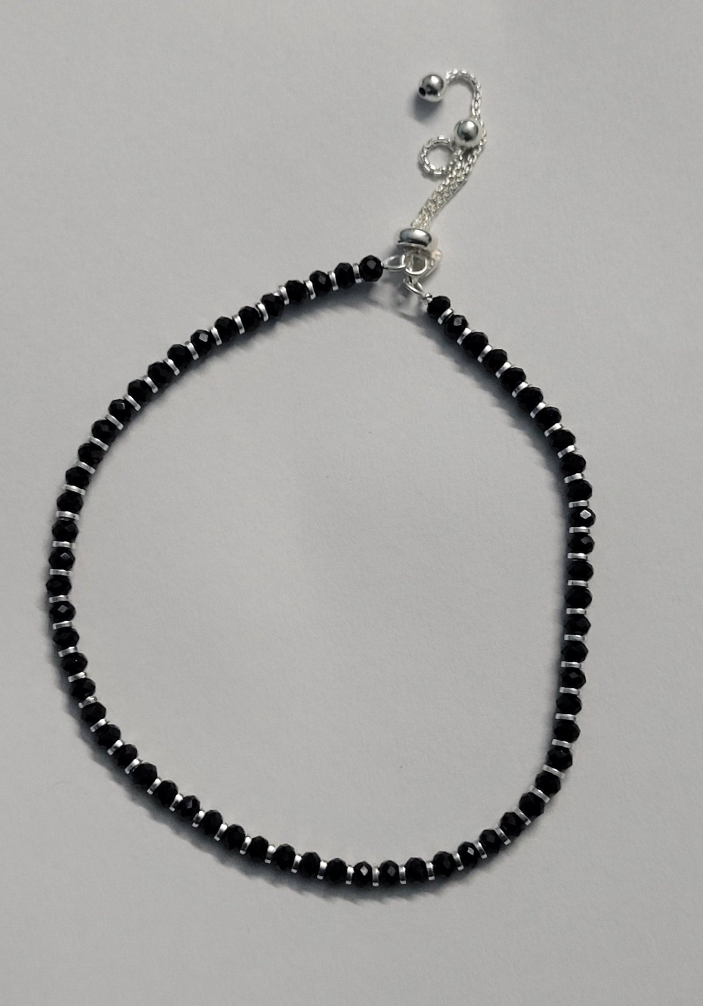 Pure 925 Sterling Silver Black Beads Anklet – Elegant Adjustable Black Silver single Payal for Women. Silvergift.in