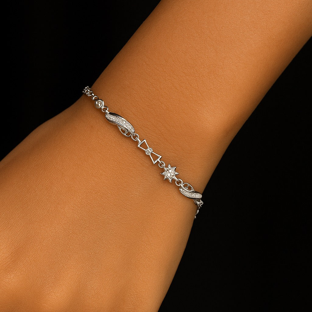 925 Sterling Silver Elegant Women’s Bracelet with Crystal Accents – Adjustable Designer Jewellery. Silvergift.in