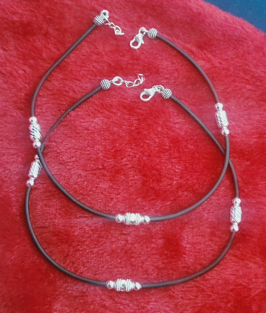 Trendy Silver Anklet with Black Cord – Trendy Fashion Jewelry for Women Silvergift.in