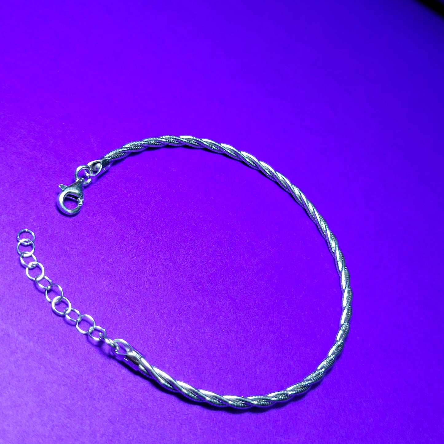 925 Pure Silver Ladies Bracelet for Women – Elegant Twisted Chain Adjustable Bracelet | Daily Wear Silver Jewelry Gift Silvergift.in